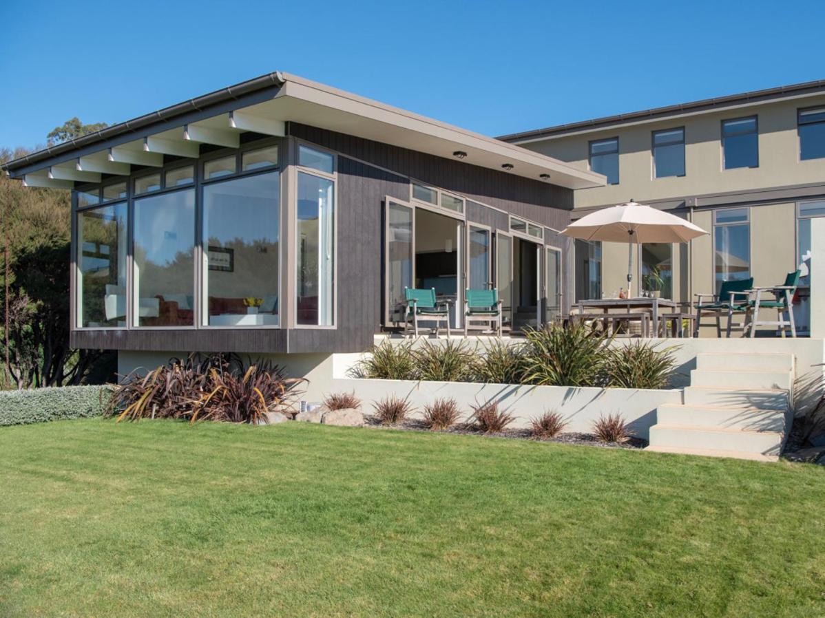 Kotare Point Paradise - Akaroa Holiday Home Kültér fotó